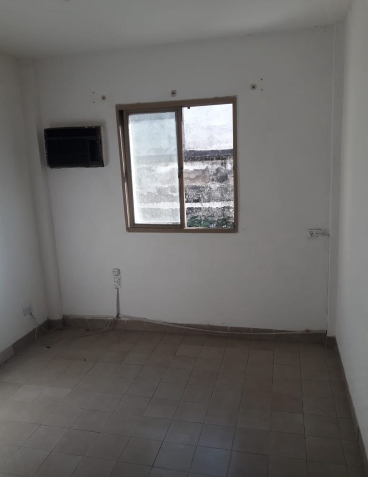 Venta dpto de dos dormitorios calle Bolivia 597 