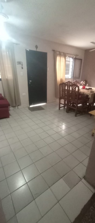 Venta Casa de 5 Ambientes 3 dormitorios Vicente Gallo 3300