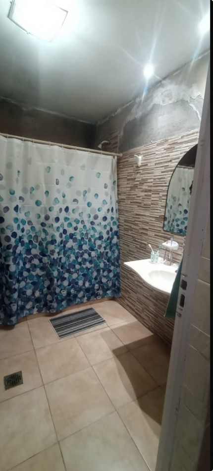 Venta Casa de 5 Ambientes 3 dormitorios Vicente Gallo 3300