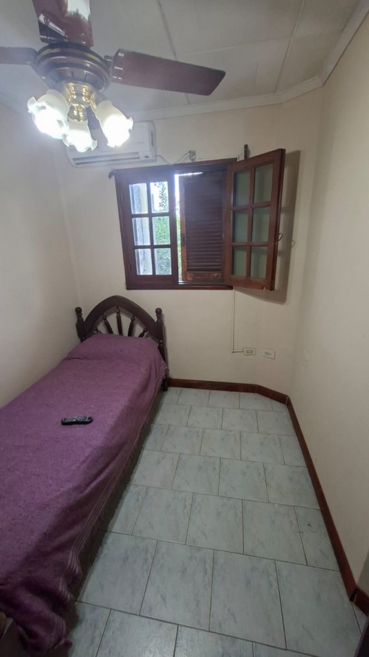 CASA EN VENTA 6 HABITACIONES - 25 DE MAYO 1700