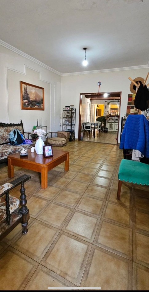 CASA 3 DORMITORIOS - MEXICO AL 3000