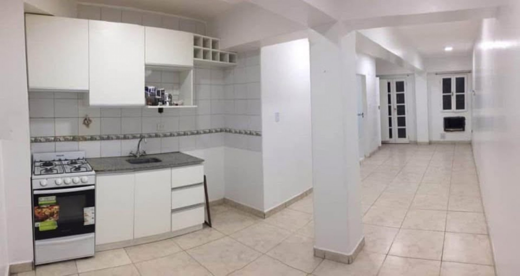 Monoambiente en bolivar y ayacucho 