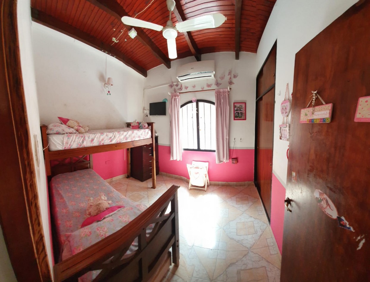 CASA 3 DORMITORIOS - ALTURA MATE DE LUNA 2600