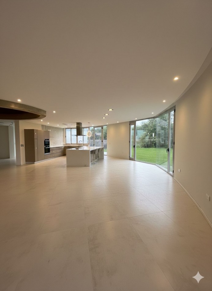 ESPECTACULAR CASA DE DISEÑO EN ALQUILER - YERBA BUENA