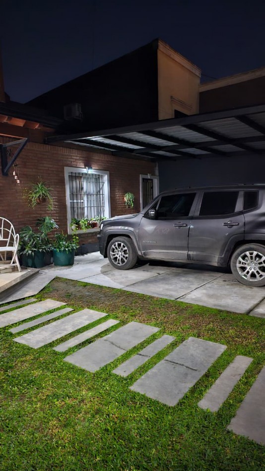 Casa en venta en BARRIO COPIAT - 4 dormitorios 