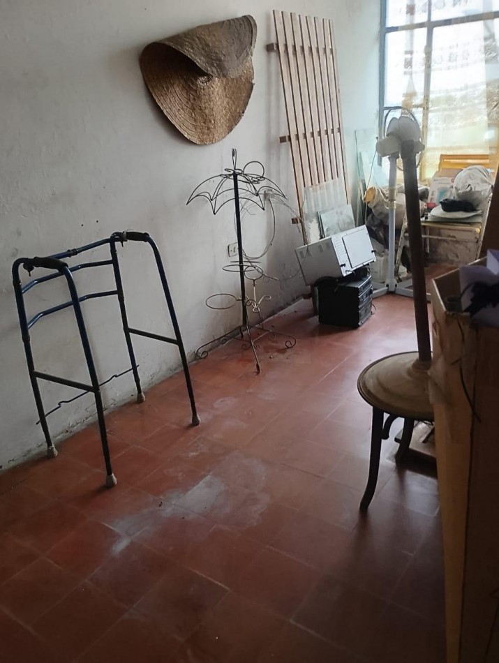 PROPIEDAD CON DESTINO COMERCIAL Y RESIDENCIAL EN AV MITRE