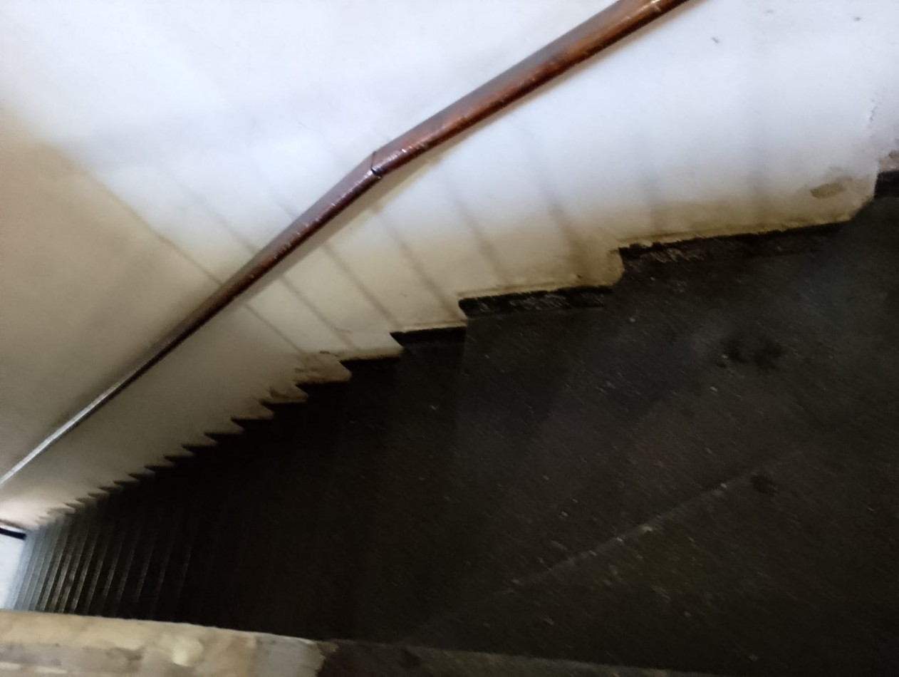 PROPIEDAD CON DESTINO COMERCIAL Y RESIDENCIAL EN AV MITRE