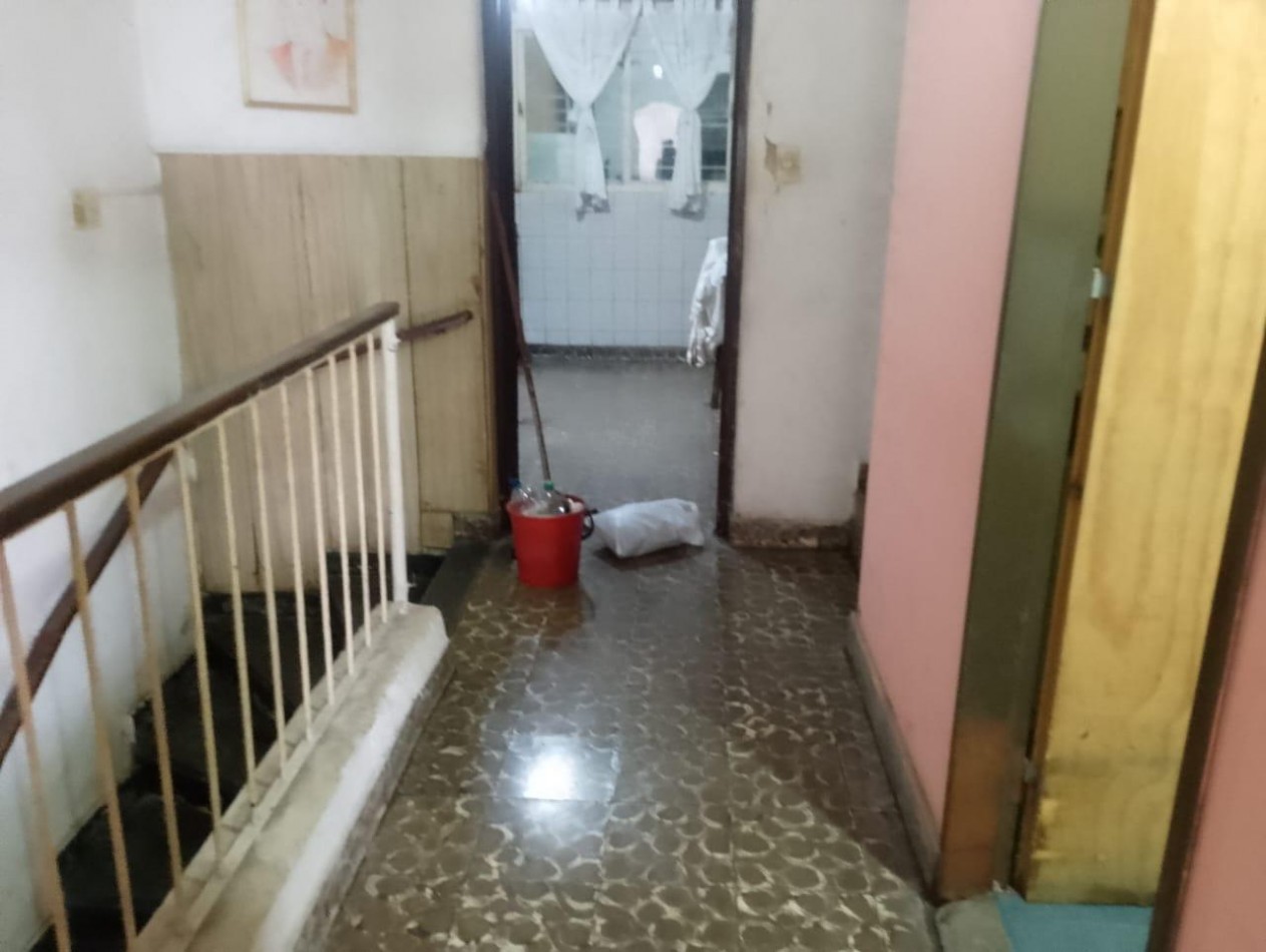 PROPIEDAD CON DESTINO COMERCIAL Y RESIDENCIAL EN AV MITRE