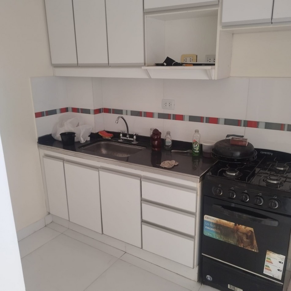 DEPARTAMENTO EN PB DE 1 DORMITORIO - EN VENTA