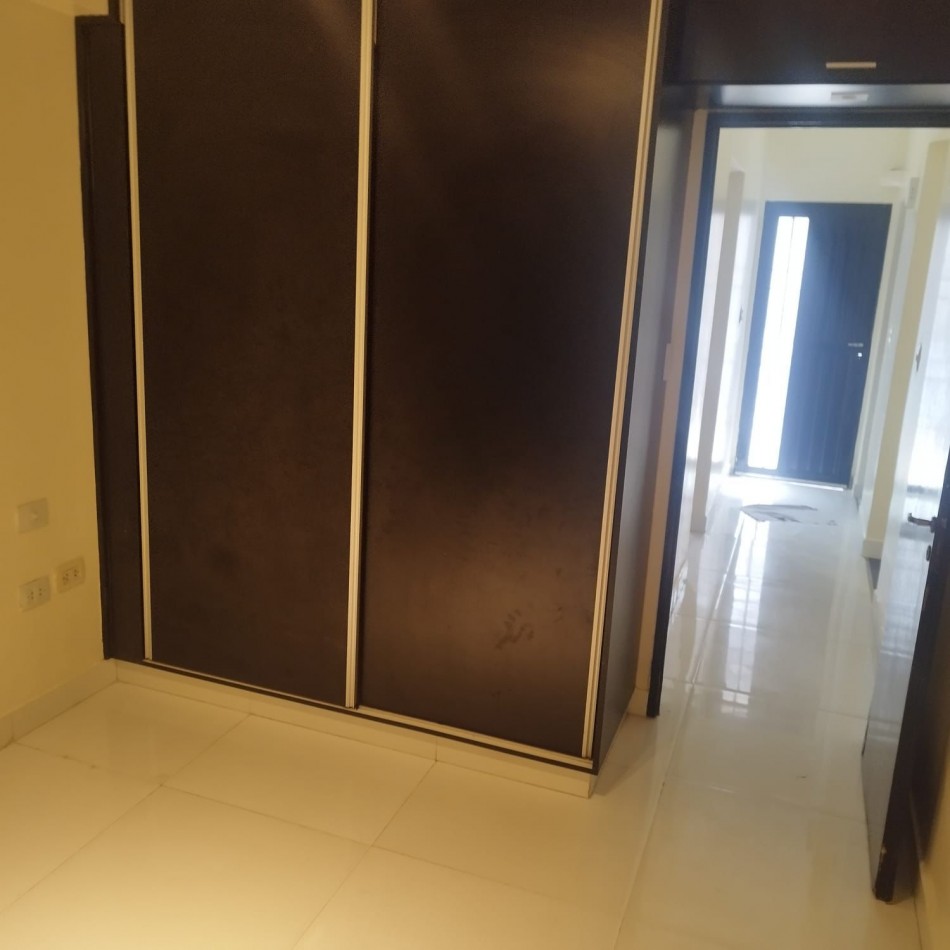 DEPARTAMENTO EN PB DE 1 DORMITORIO - EN VENTA