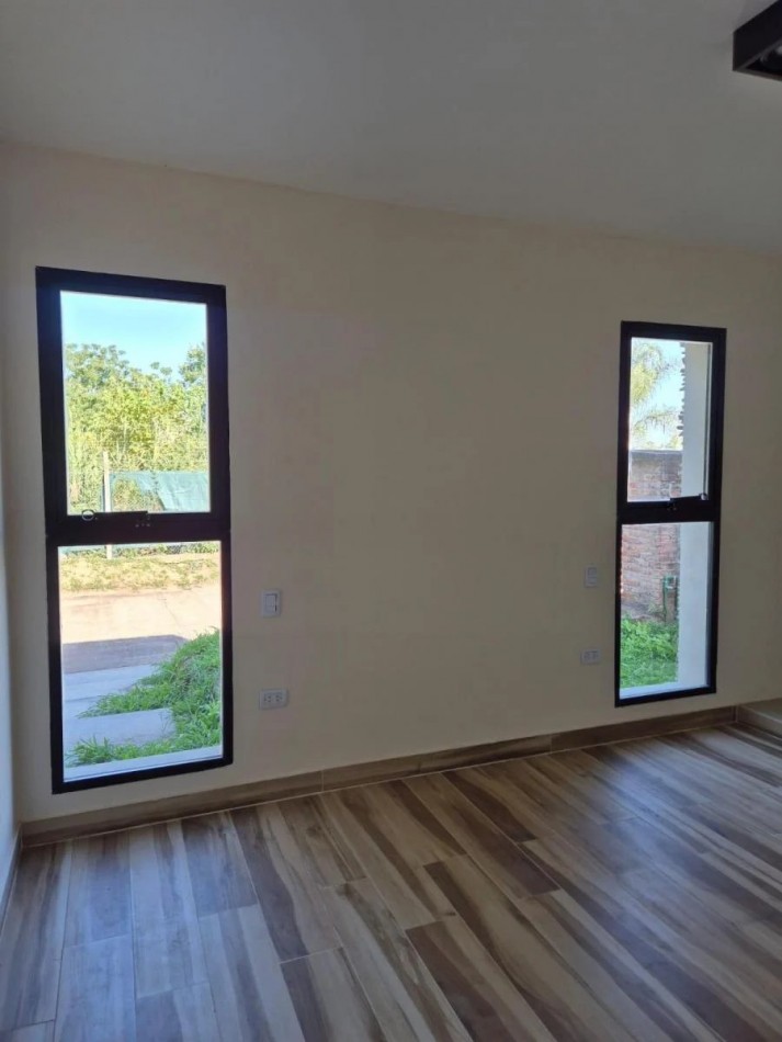 EN VENTA HERMOSA CASA EN COUNTRY SANTA BARBARA