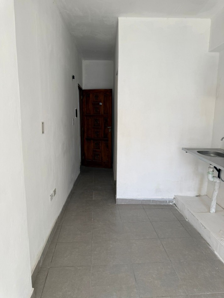 MONOAMBIENTES EN VENTA - OPORTUNIDAD - BOLIVAR 824