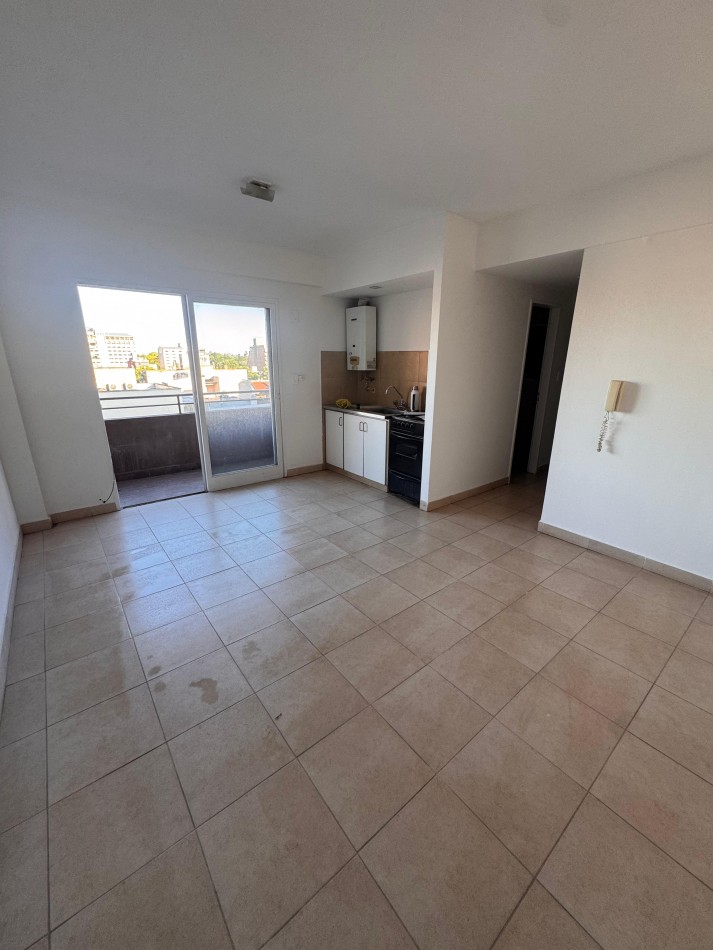 DEPARTAMENTO DE 1 DORMITORIO EN VENTA - BARRIO NORTE
