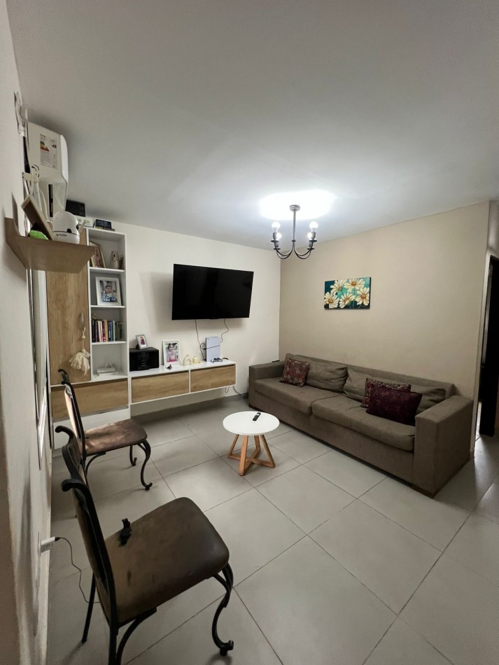 HERMOSA CASA DE 2 DORMITORIOS EN VENTA