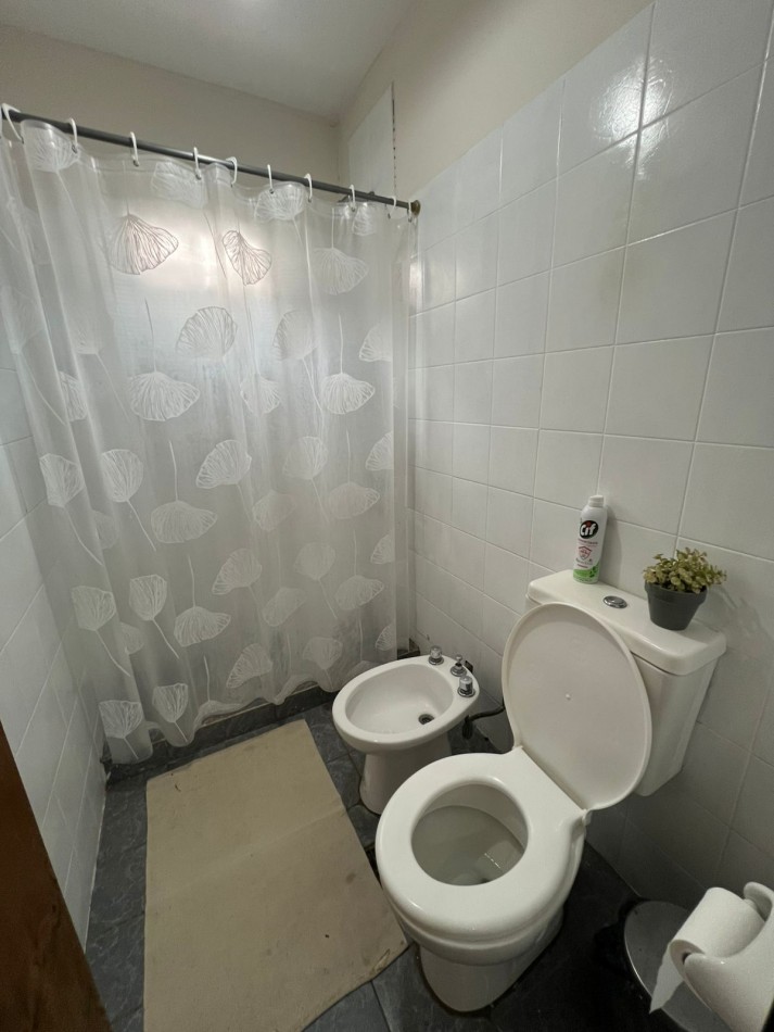 HERMOSA CASA DE 2 DORMITORIOS EN VENTA