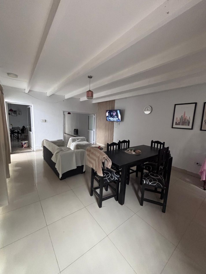 HERMOSA CASA DE 3 DORMITORIOS EN VENTA - LOMAS DE TAFI