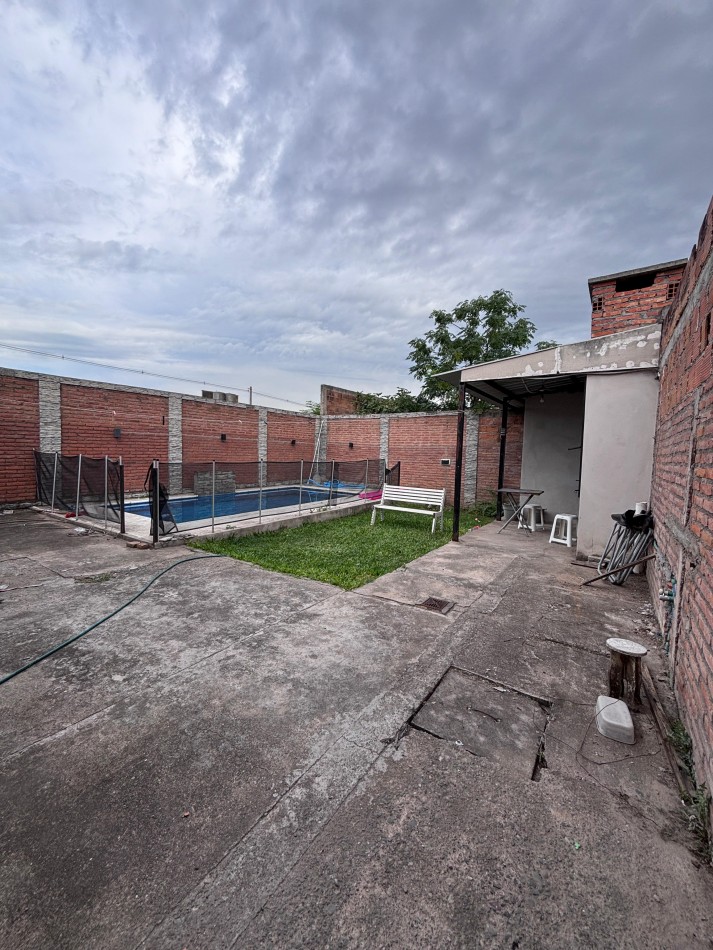 HERMOSA CASA DE 3 DORMITORIOS EN VENTA - LOMAS DE TAFI