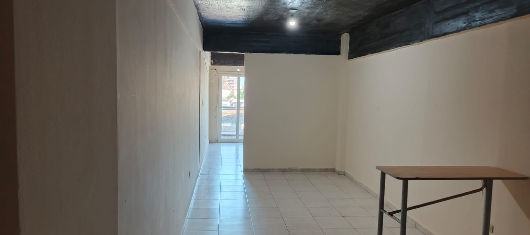 Monoambiente con balcon en barrio sur