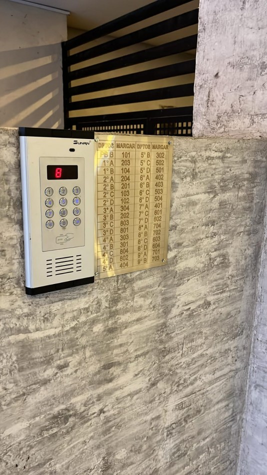 DEPARTAMENTO EN VENTA - BARRIO SUR