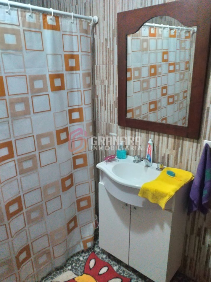 CASA EN SAN PEDRO EN VENTA - FRENTE AL ZOOLOGICO