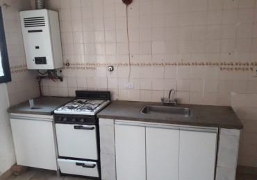 Venta dpto de dos dormitorios calle Bolivia 597 