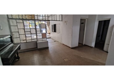 PROPIEDAD COMERCIAL EN ALQUILER - SALTA AL 200