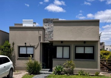 EN VENTA HERMOSA CASA EN LOS NOGALES PLAZA 
