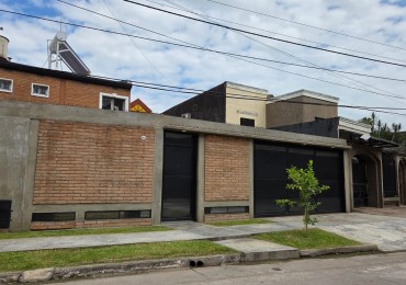 Casa en venta en BARRIO COPIAT - 4 dormitorios 