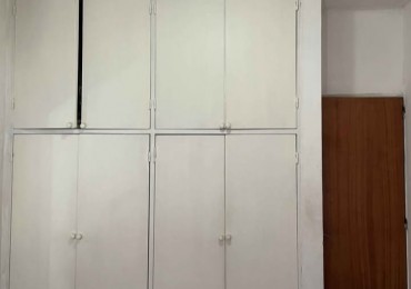 EN VENTA DPTO DE 2 DORMITORIOS + ESTUDIO CON PATIO - LAVALLE 1300