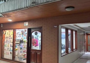 Local comercial en venta - Salta 766 - Barrio Norte
