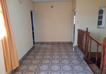 En venta hermosa propiedad de 4 habitaciones - Prospero Mena 812