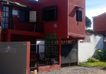 Alquiler. Casa 4 dormitorios en yerba buena