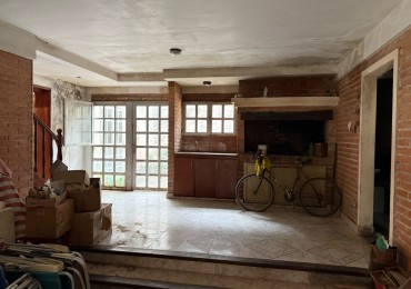 CASA EN ESQUINA TAFI VIEJO